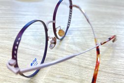 Optical Easy 銅鑼灣眼鏡店 - 隱形眼鏡網購 | 網上買con 專門店